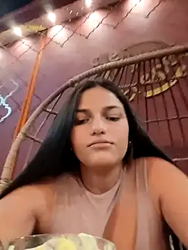 girl milk1 online show from November 2025 11:20:01 PM