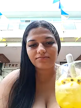 Snapshot of girl_milk1 chatting on June 2026 10:04:01 PM girl milk1 online show from June 2026 10:04:01 PM