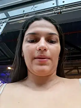 Snapshot of girl_milk1 chatting on May 2026 09:29:01 PM girl milk1 online show from May 2026 09:29:01 PM
