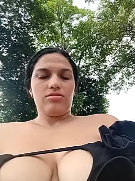 girl milk1 online show from October 2025 09:59:02 PM