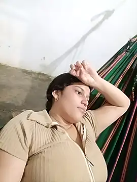 girl milk1 online show from September 2025 11:33:01 PM