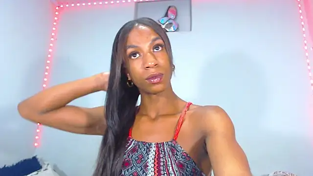 Snapshot of JessicaEbony chatting on February 2025 01:24:01 AM JessicaEbony online show from February 2025 01:24:01 AM