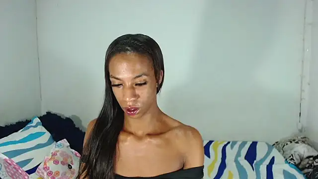 Snapshot of JessicaEbony chatting on September 2025 01:23:02 AM JessicaEbony online show from September 2025 01:23:02 AM