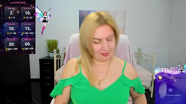 Lili Crossi online show from March 2026 06:58:02 AM