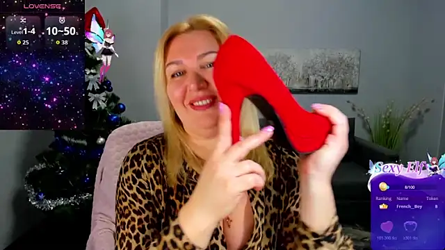 Lili Crossi online show from December 2025 06:56:02 AM