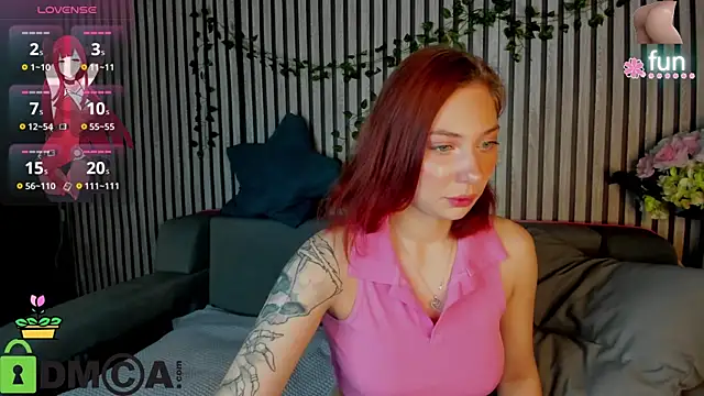 Snapshot of Miss_you_kiss chatting on December 2025 02:15:02 AM Miss you kiss online show from December 2025 02:15:02 AM