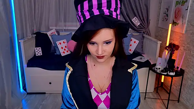 StellaGloww online show from October 2025 04:25:02 PM