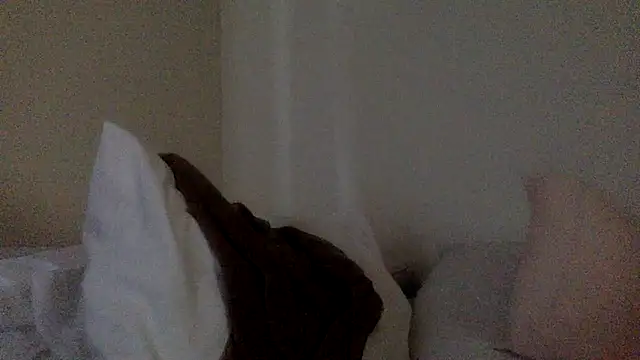 yeswewill13 online show from October 2025 06:21:01 PM