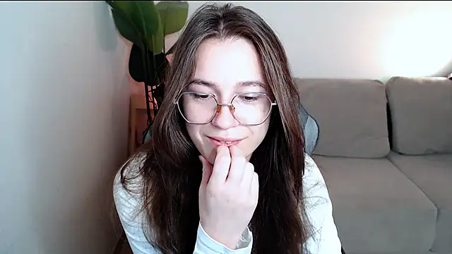 M Sensual online show from November 2025 03:11:01 PM