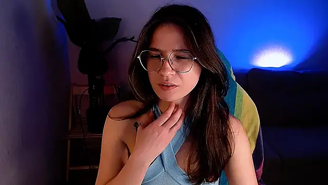 M Sensual online show from November 2025 11:49:01 PM