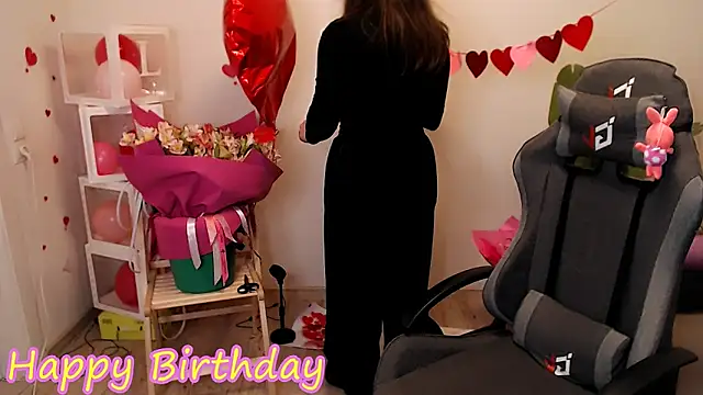 M Sensual online show from April 2026 12:49:02 AM