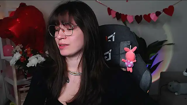 M Sensual online show from March 2026 10:11:01 PM