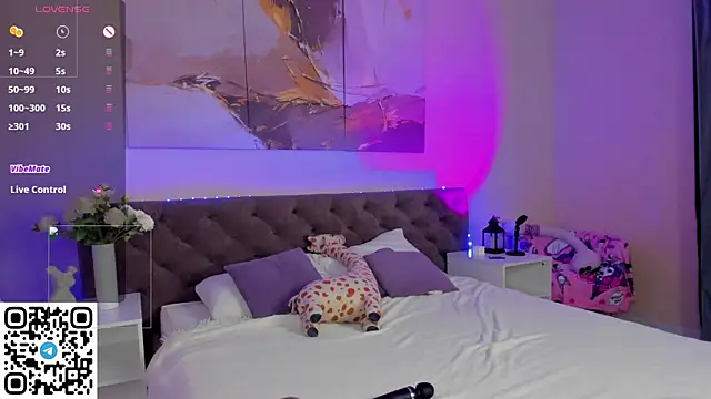 Linablueeyed online show from March 2026 09:33:01 AM