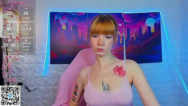 Snapshot of Linablueeyed chatting on October 2025 10:01:02 AM Linablueeyed online show from October 2025 10:01:02 AM