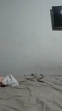 almitapro07 online show from April 2026 04:17:01 AM