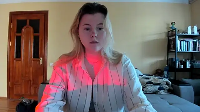 LillyDepp online show from February 2026 01:24:02 PM