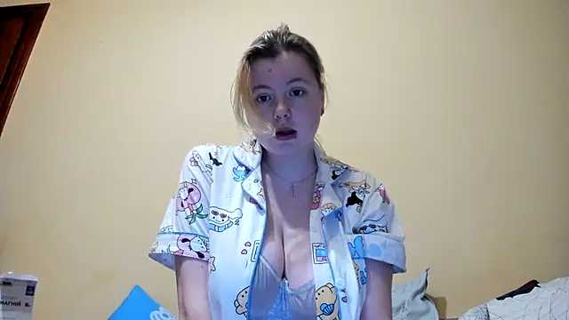 LillyDepp online show from November 2025 03:23:01 PM