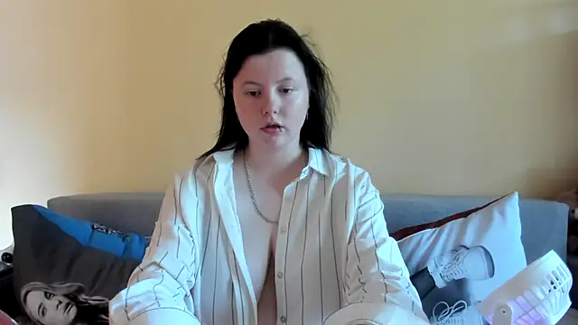 LillyDepp online show from August 2026 11:38:01 AM