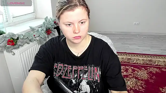 LillyDepp online show from January 2026 01:51:02 PM