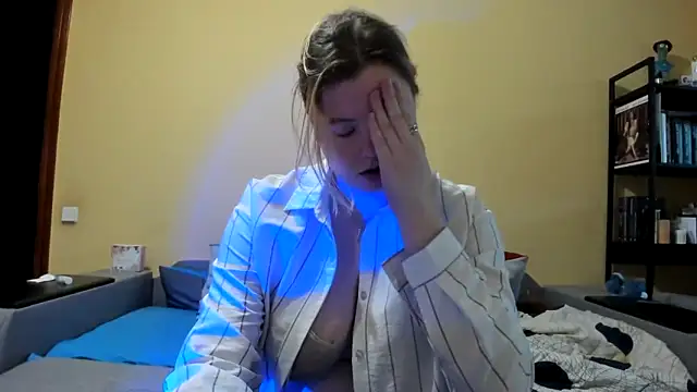 LillyDepp online show from February 2026 02:24:01 PM