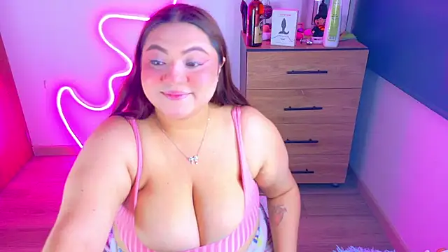 Snapshot of Rebeca_charme21 chatting on September 2025 06:42:02 AM Rebeca charme21 online show from September 2025 06:42:02 AM