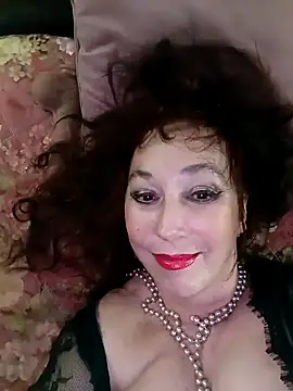 Snapshot of GypsyEsmeralda chatting on March 2025 04:51:02 AM GypsyEsmeralda online show from March 2025 04:51:02 AM