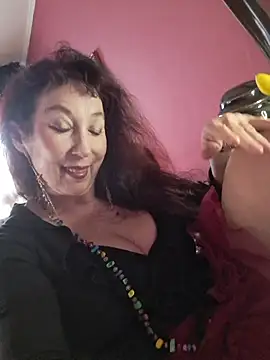 GypsyEsmeralda online show from March 2026 07:06:02 AM