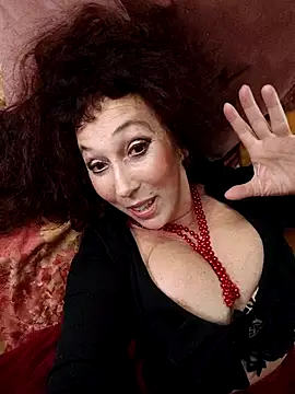 Snapshot of GypsyEsmeralda chatting on September 2025 06:26:02 PM GypsyEsmeralda online show from September 2025 06:26:02 PM
