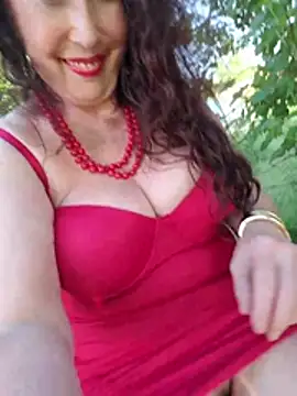 GypsyEsmeralda online show from June 2026 03:31:02 PM
