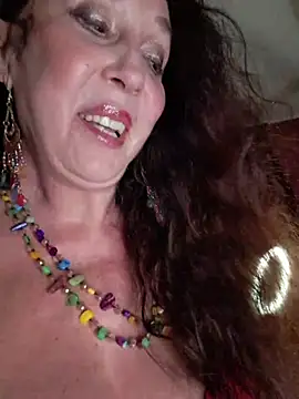 Snapshot of GypsyEsmeralda chatting on May 2026 07:22:01 PM GypsyEsmeralda online show from May 2026 07:22:01 PM