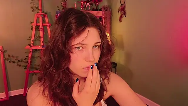 cherry lea online show from January 2025 05:05:01 PM