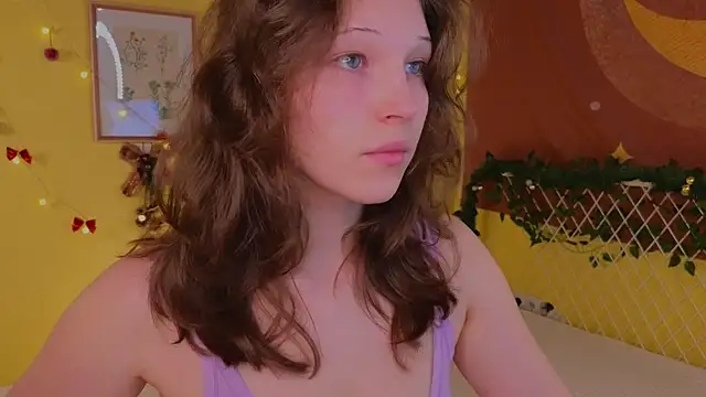 cherry lea online show from December 2025 04:30:02 PM