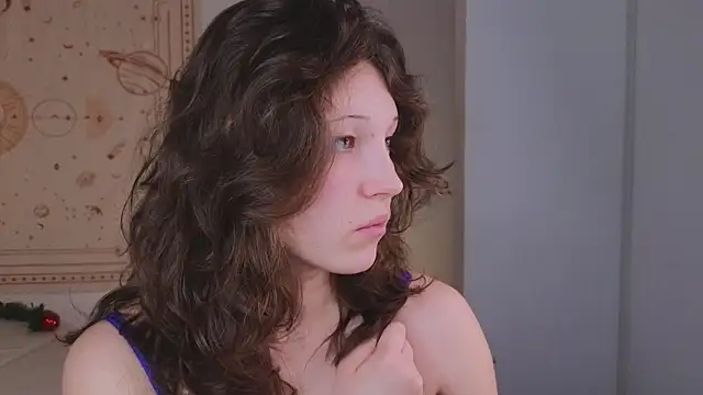 cherry lea online show from December 2025 06:01:02 PM