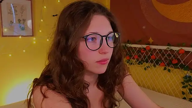 cherry lea online show from October 2025 04:29:02 PM