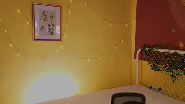 cherry lea online show from September 2025 12:27:01 PM