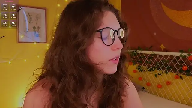 cherry lea online show from October 2025 04:48:02 PM