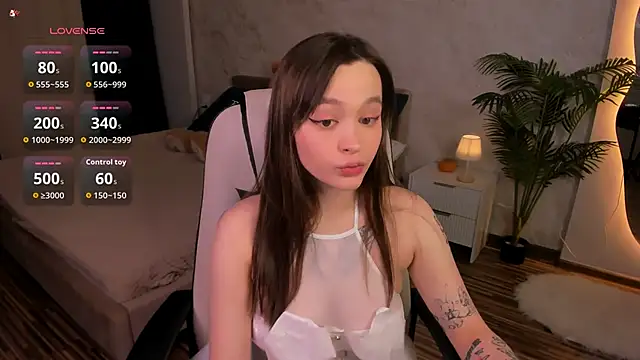 BadScarlet1 online show from November 2025 01:27:02 PM