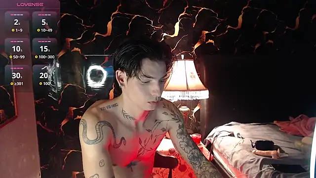 Snapshot of Apolo_Hidalgo01 chatting on November 2025 10:58:01 PM Apolo Hidalgo01 online show from November 2025 10:58:01 PM