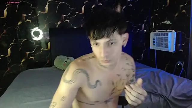 Apolo Hidalgo01 online show from May 2026 08:41:06 PM