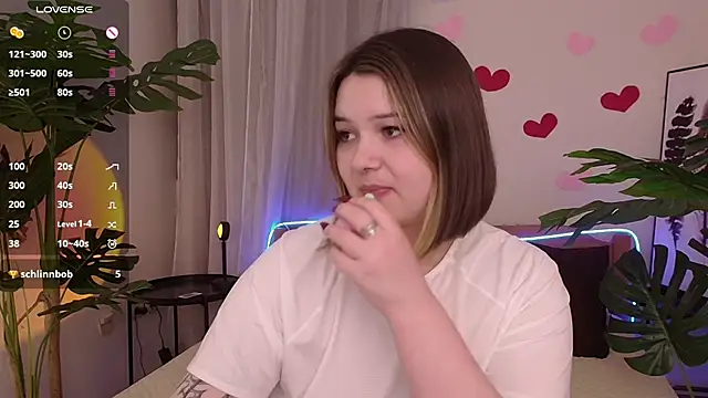 Snapshot of Alice_Walters chatting on February 2025 10:02:02 PM Alice Walters online show from February 2025 10:02:02 PM