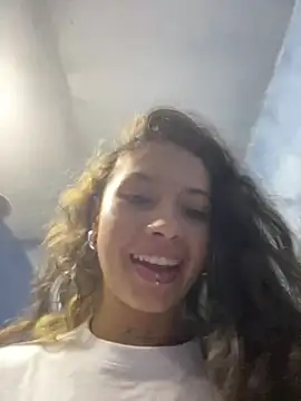 Andi9  online show from February 2025 02:09:02 AM