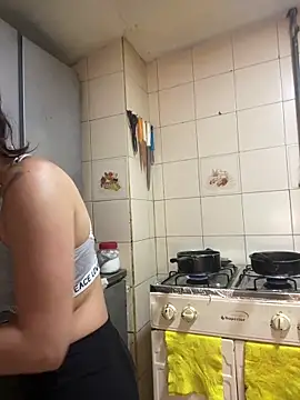 Andi9  online show from January 2025 08:11:02 PM