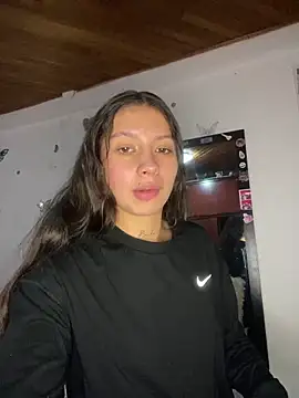 Andi9  online show from March 2025 03:22:02 AM