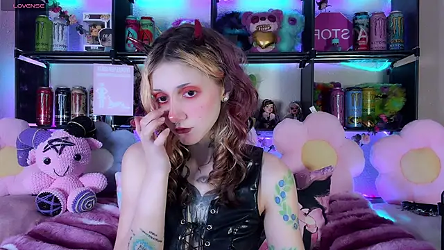 Snapshot of _Devill_Baby chatting on July 2026 08:16:01 PM Devill Baby online show from July 2026 08:16:01 PM