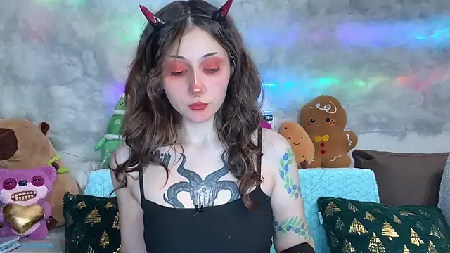 Snapshot of _Devill_Baby chatting on December 2025 06:34:02 PM Devill Baby online show from December 2025 06:34:02 PM