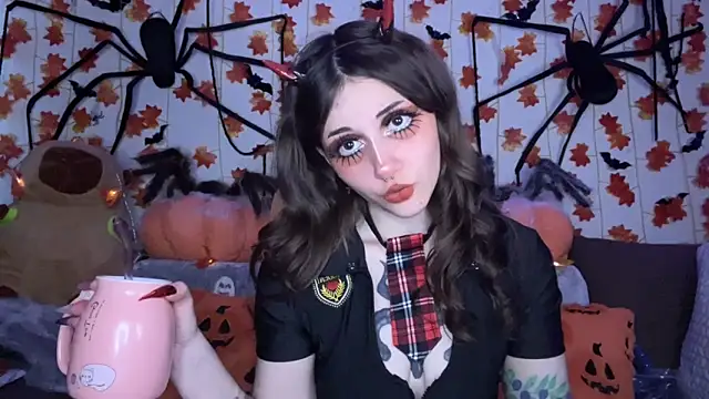 Snapshot of _Devill_Baby chatting on October 2025 03:07:01 AM Devill Baby online show from October 2025 03:07:01 AM