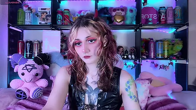 Snapshot of _Devill_Baby chatting on July 2026 06:29:02 PM Devill Baby online show from July 2026 06:29:02 PM