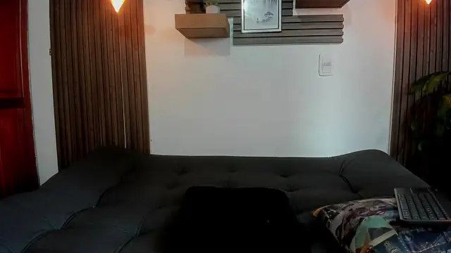 rihannagil online show from October 2025 03:22:02 PM