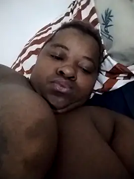 Snapshot of HotBootyBabe90 chatting on September 2025 04:22:01 AM HotBootyBabe90 online show from September 2025 04:22:01 AM