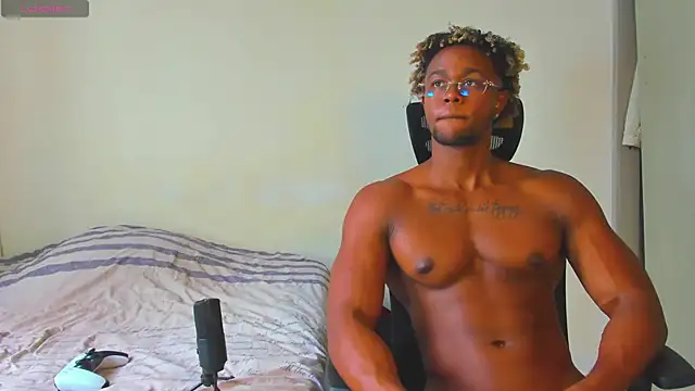 AdonisKnight online show from October 2025 10:08:02 PM